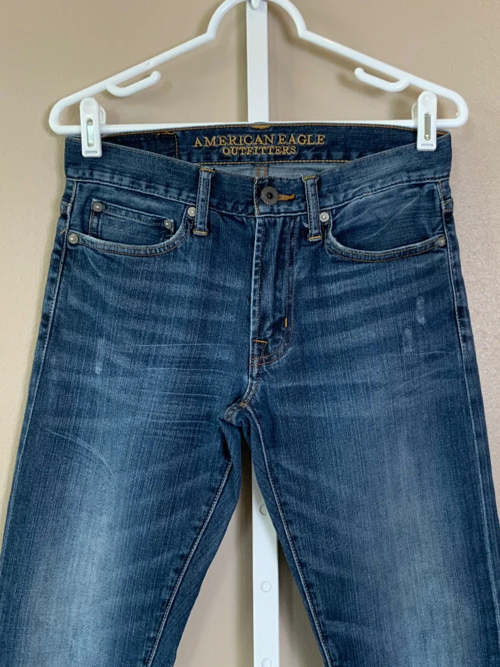 American Eagle Distressed Wash Slim Jeans
